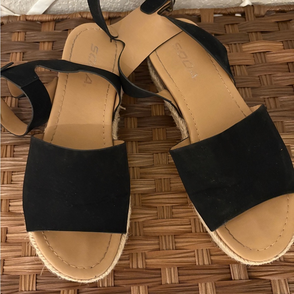 Soda Black and Tan Women's Sandals